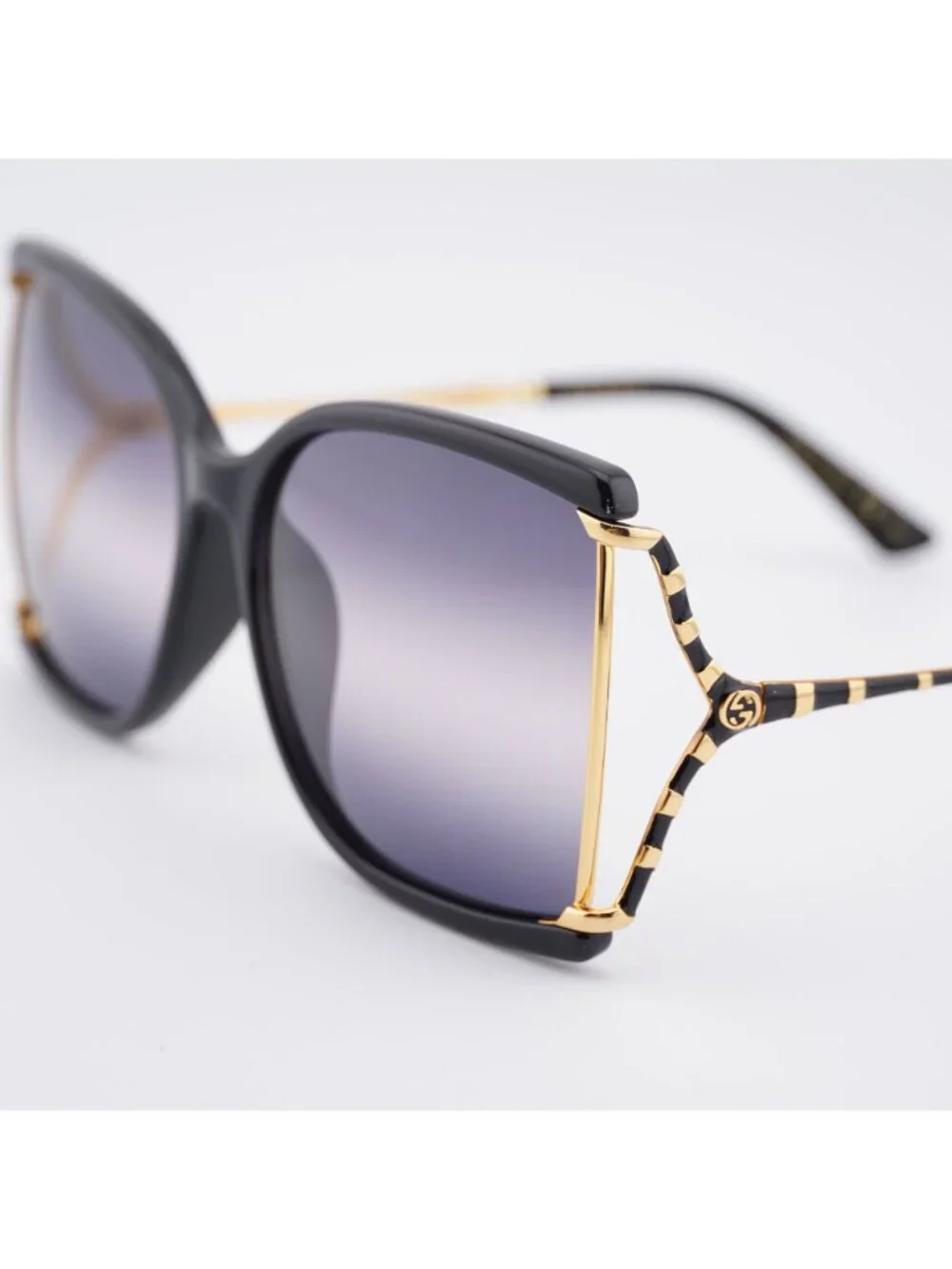 Gucci GG0592SK 001 Sunglasses Black Butterfly Frame, Grey Lenses